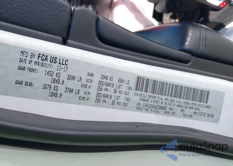 2018 Jeep Grand Cherokee Laredo E 4X2 from USA, damaged, VIN 1C4RJEAGXJC260645